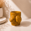 Керамическая чашка с оригинальным дизайном 🧡